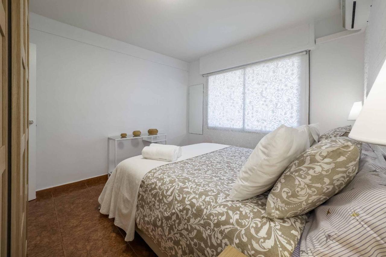 Apartamento Acogedor, Terraza, Piscina Y Mar 베날마데나코스타 외부 사진